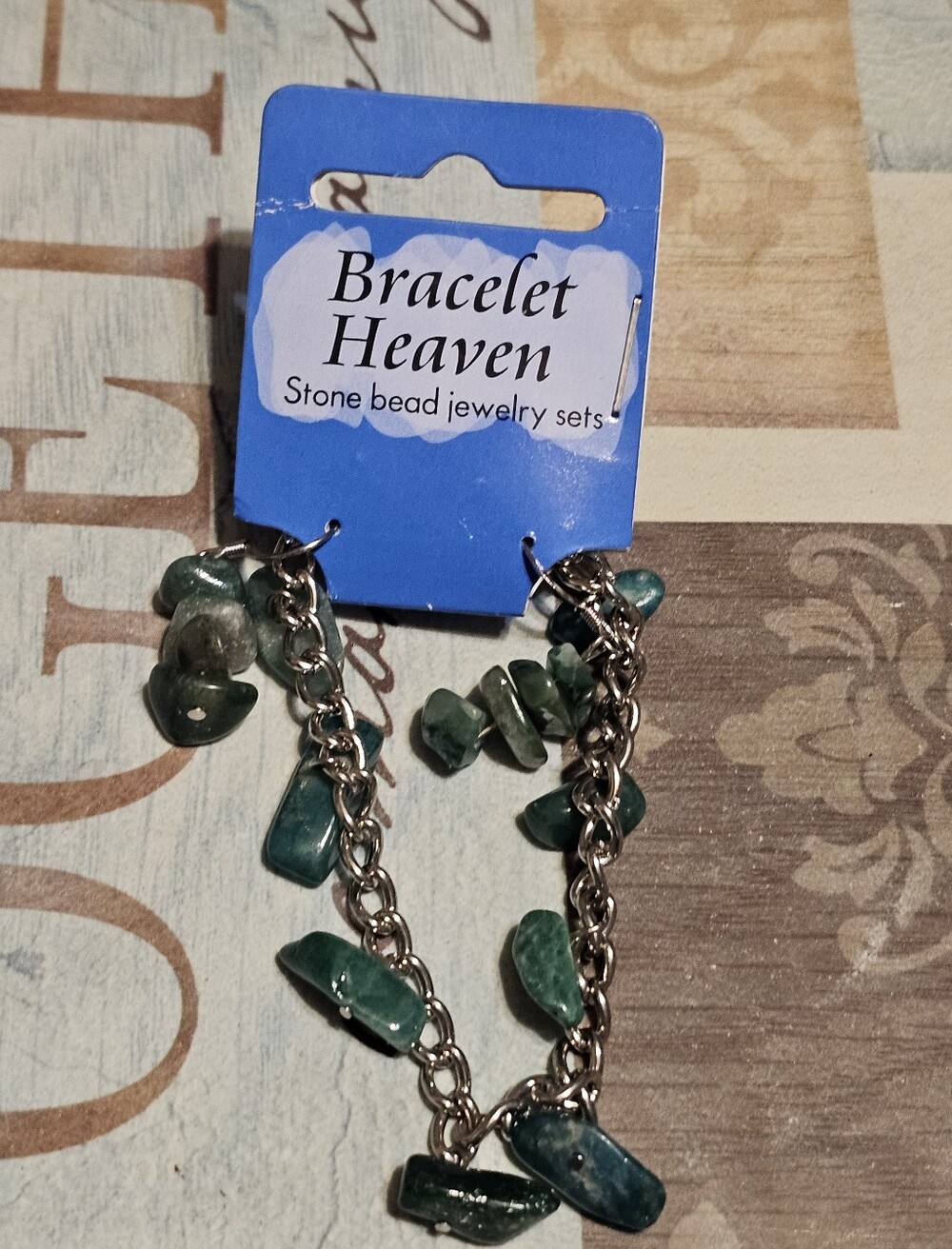 Bracelet Heaven silver tone jade bracelet & earrings jewelry set